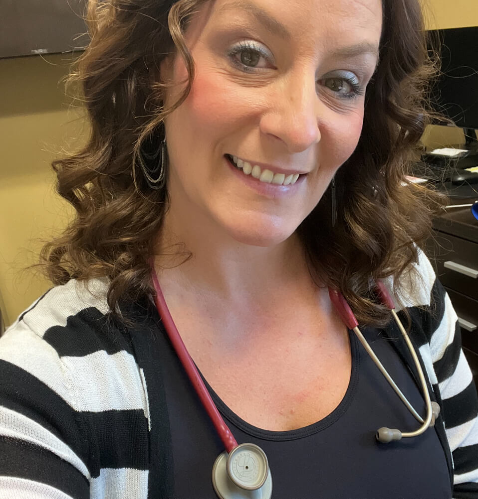 aleeza goggins - Vicky Lynn Endorsement